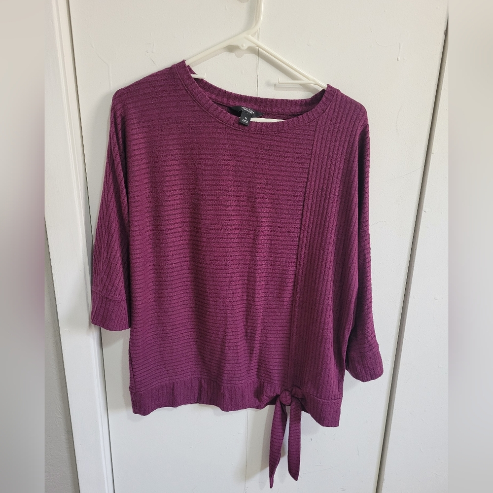 Women's Purple Knit Top